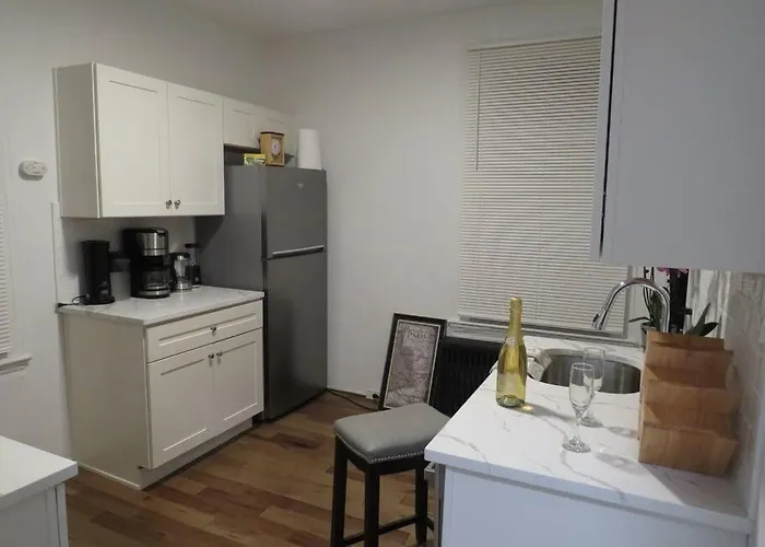 Elegant Private In Oakland, Pittsburgh. Apartment Pittsburgh